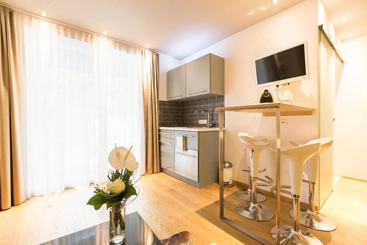 Room 4 & 5 Apartments Σάλτσμπουργκ 0*,