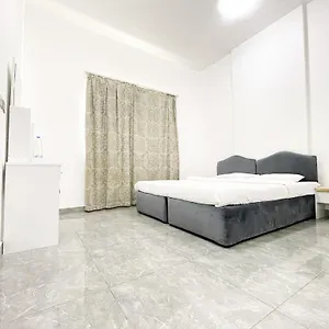  منزل للإقامة Warsan Star - الإمارات العربية المتحدة