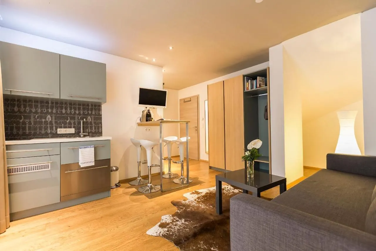 Room 4 & 5 Apartments Salzburg 0*,  Österrike